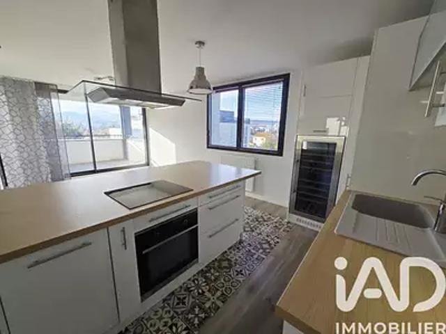 Appartement vente à France métropolitaine, Clermont-ferrand