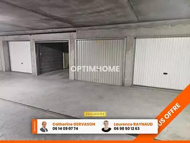 Garage vente à Clermont-Ferrand, Clermont-ferrand
