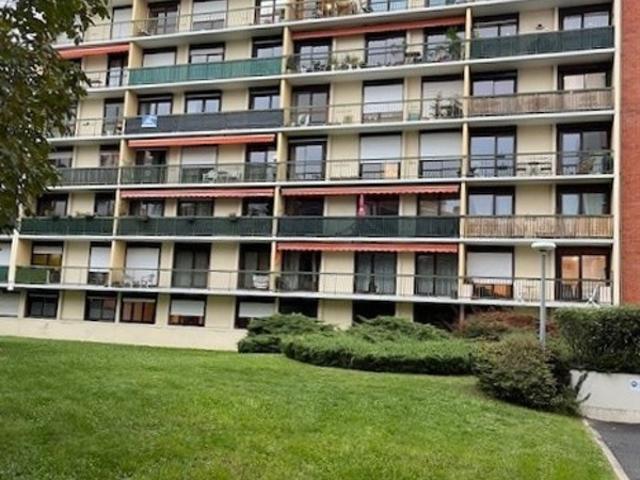 Appartement vente à France métropolitaine, Clermont-ferrand