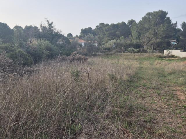 Terrain vente à Clermont-l'Hérault, Hérault