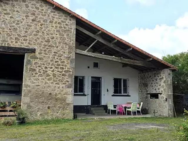 Maison vente à Bressuire, Clessé