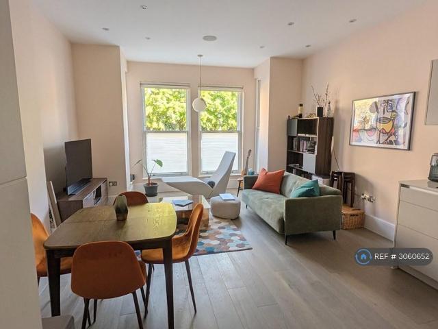 Apartment for rent in London Borough of Camden, Greater London