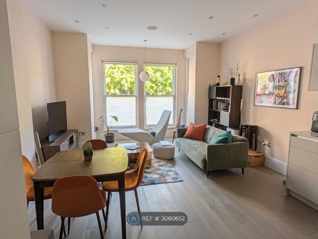 Apartment for rent in London Borough of Camden, Greater London