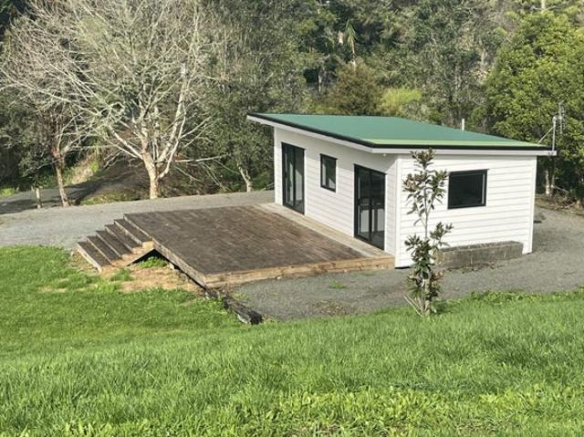 House for rent in Awhitu, Oroua County