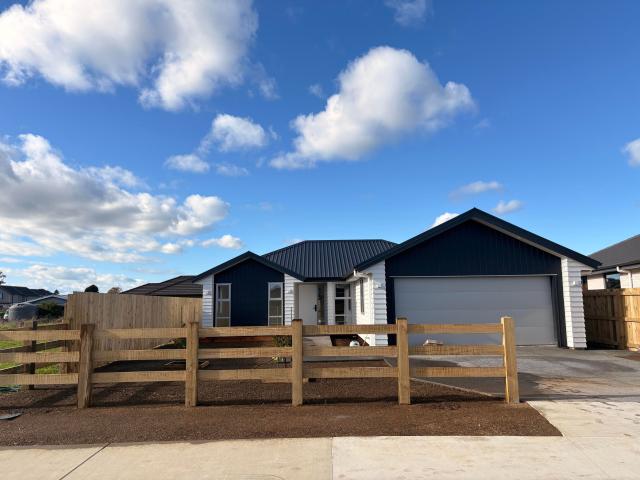 House for rent in Awhitu