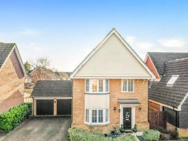 House for sale in Chipping Hill, Essex