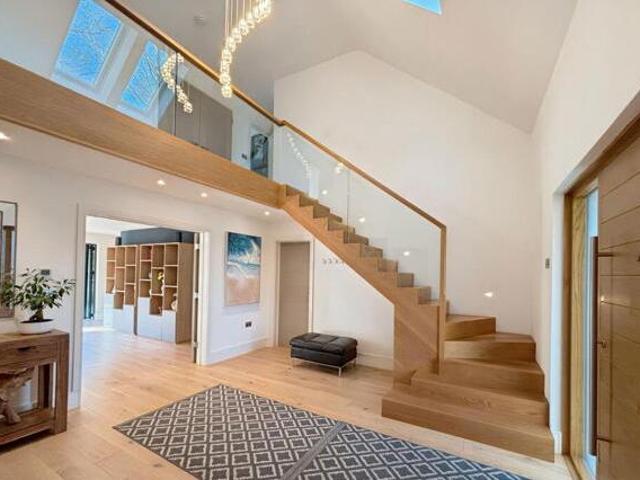 House for sale in Feckenham, City Of Bristol