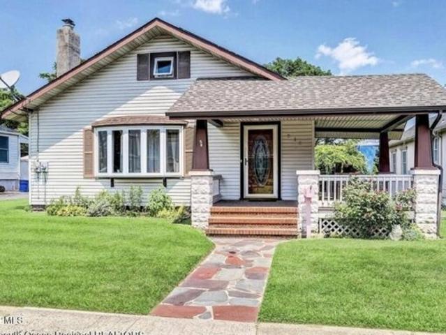 House for sale in Long Branch