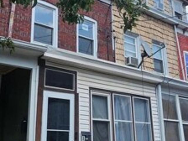 House for sale in Trenton, New Jersey