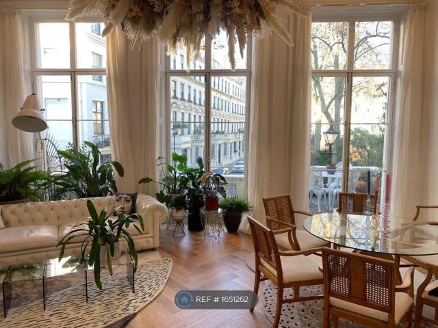 Apartment for rent in Bayswater, Greater London