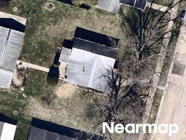 House for sale in Clinton, Iowa
