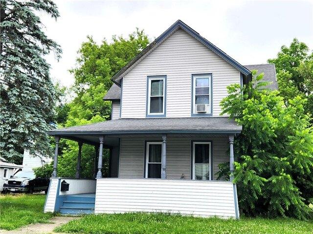 House for sale in Cortland