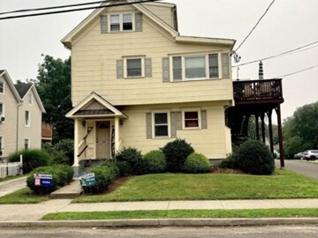 House for sale in Danbury, Connecticut