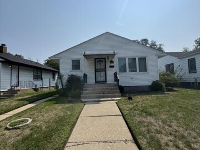 House for sale in Gary