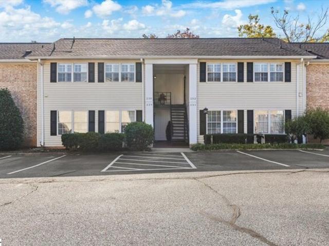 Condo for sale in Greenville