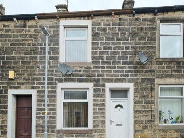House for rent in Winewall, Higherford