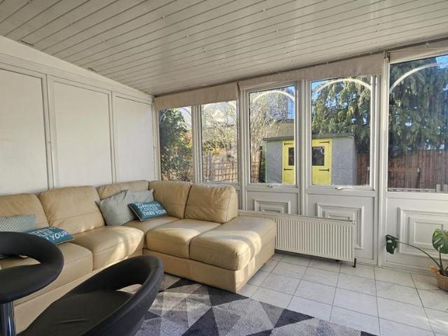 House for rent in London Borough of Ealing, Park Royal