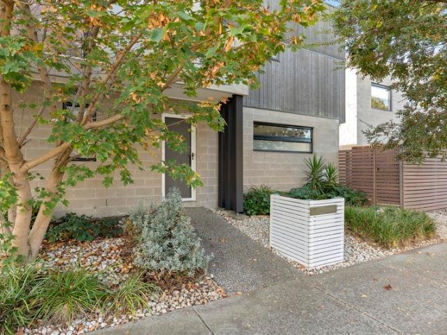 Apartment for sale in Camerons Creek, Victoria