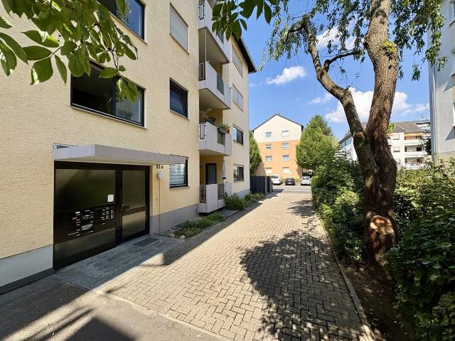 Wohnung kaufen in Biebrich, Wiesbaden