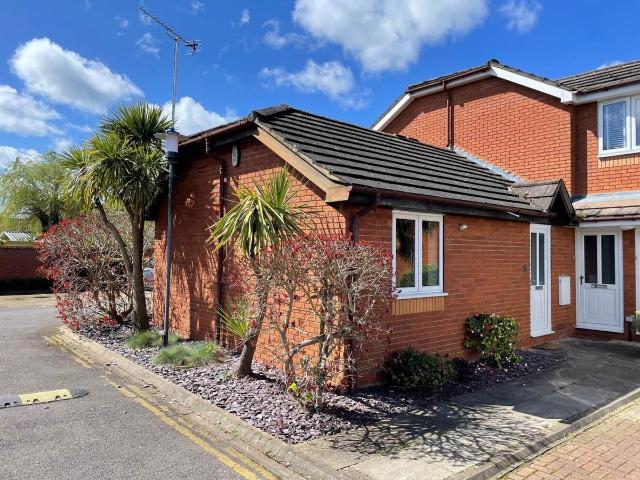 Apartment for rent in Clewer Village, Windsor