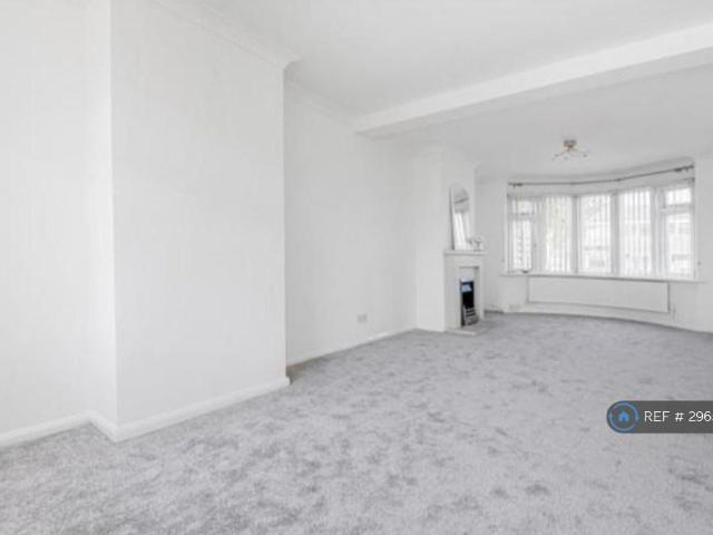 House for rent in Clewer Village, Windsor