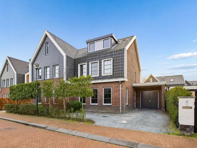 Woning te huur in Blaricum, Noord Holland