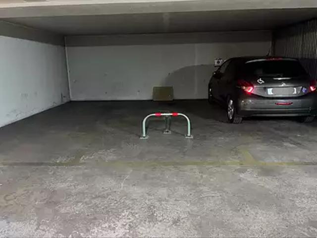 Garage vente à Nanterre, Clichy