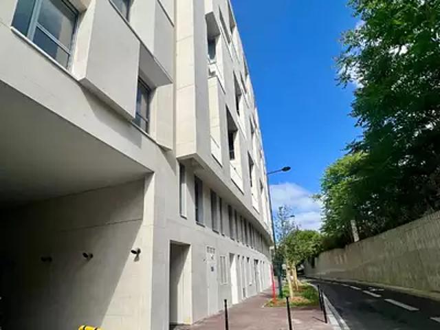 Garage location à Nanterre, Clichy