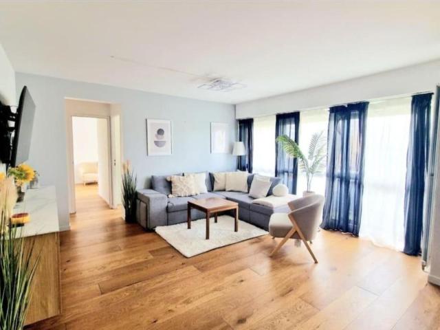 Appartement location à France métropolitaine, Clichy