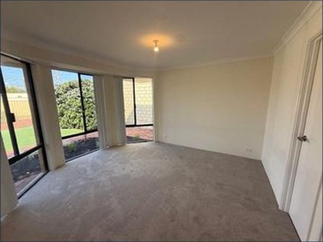 House for rent in Bibra Lake, Western Australia