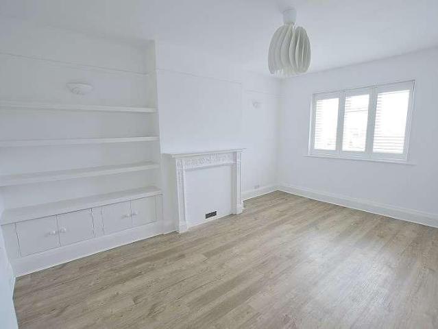 Apartment for rent in Old Milton, New Forest