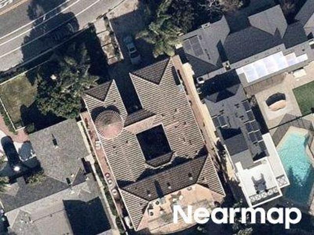 House for sale in Newport Beach