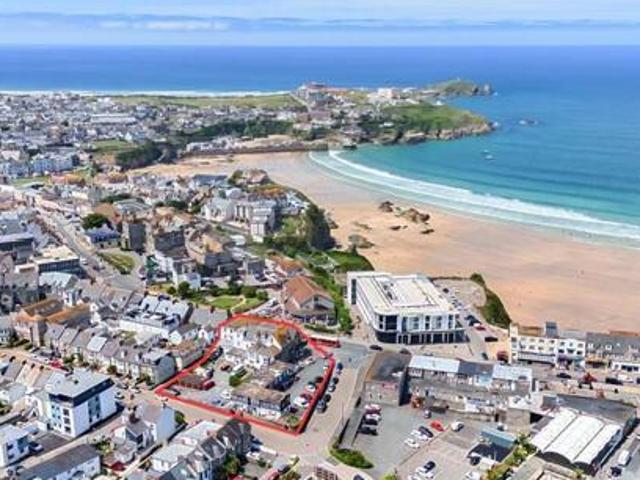 House for sale in Newquay, Cornwall