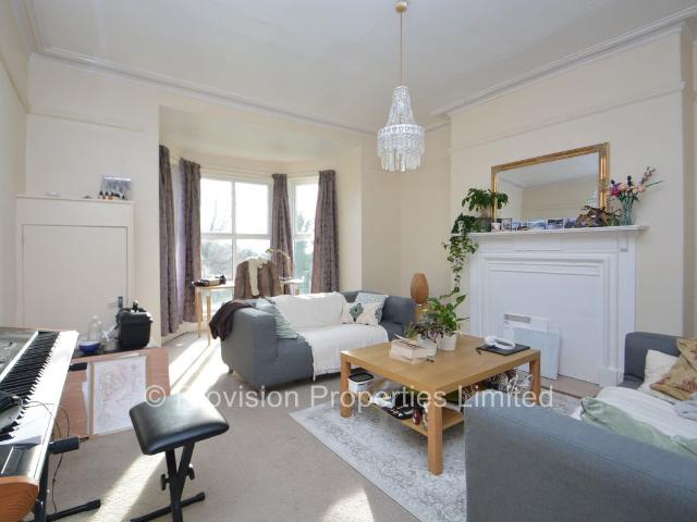 House for rent in Woodhouse Cliff, Leeds