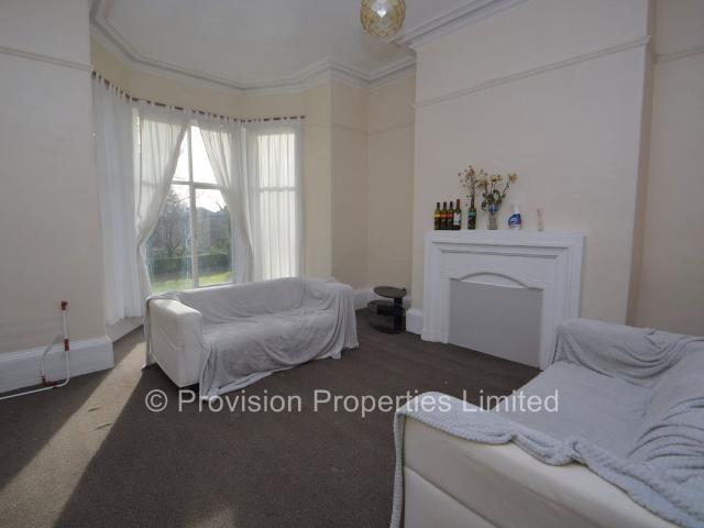 House for rent in Woodhouse Cliff, Leeds