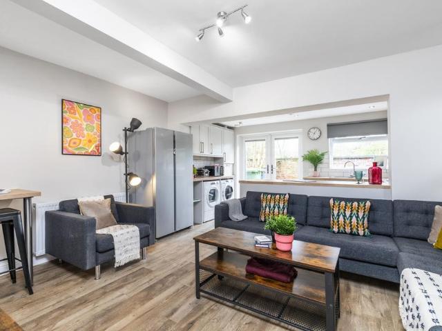 House for rent in Woodhouse Cliff, Leeds