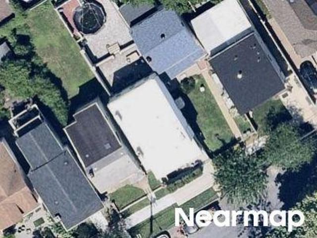 House for sale in Staten Island, New York