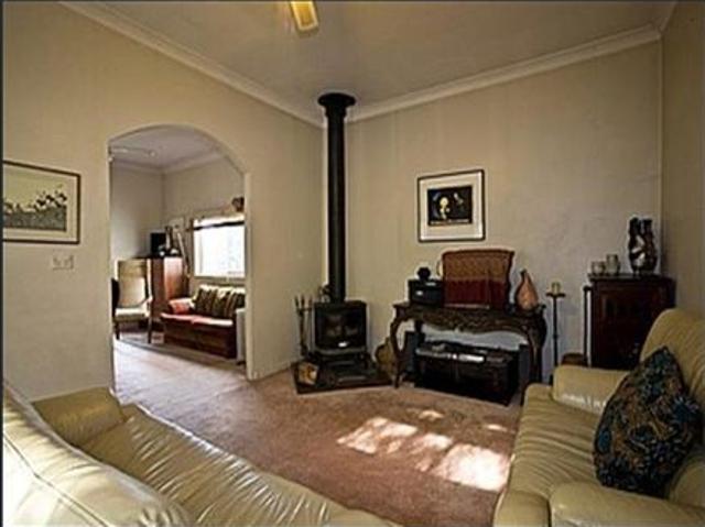House for rent in Wollongong West, New South Wales