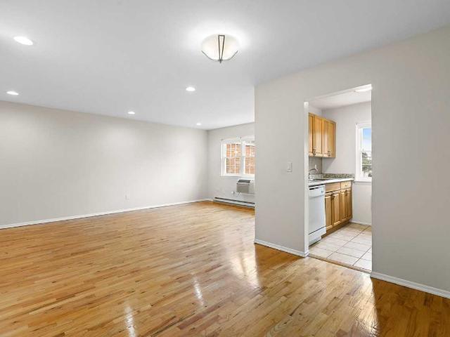 Apartment for rent in Wood Ridge, New Jersey