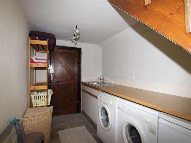 House for rent in Cleckheaton, Spen