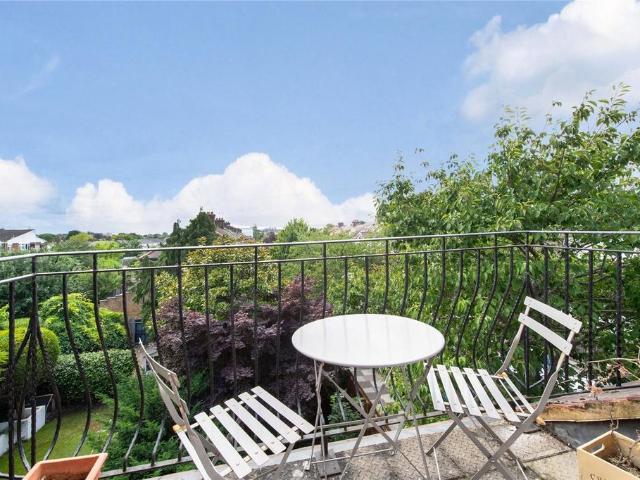 Apartment for rent in North Sheen, Greater London