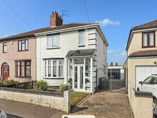 House for sale in Clifford Park, West Midlands