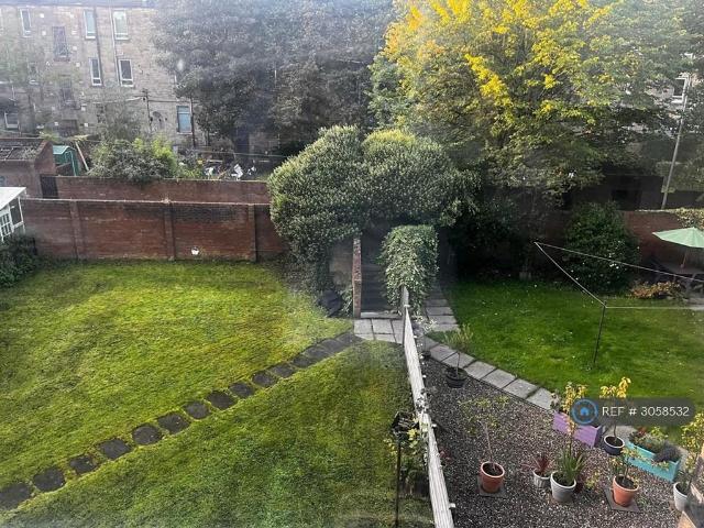 Apartment for rent in Ibroxholm, Glasgow