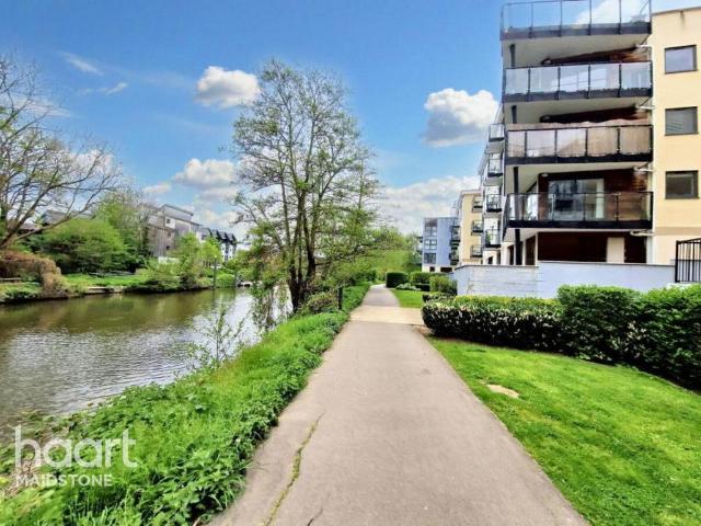 Apartment for rent in Midway, Kent