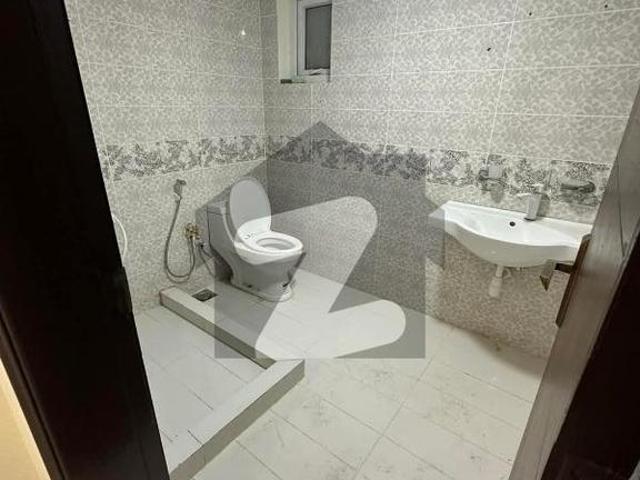 Apartment for rent in Clifton, North Waziristan