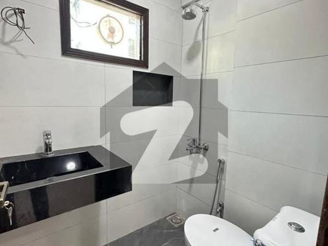 Apartment for rent in Clifton, North Waziristan