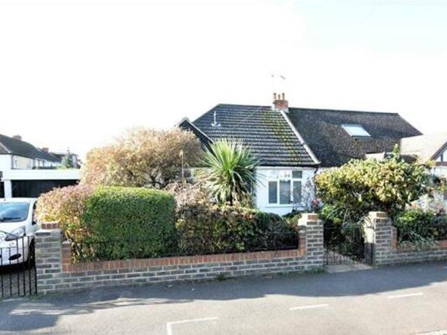 House for sale in London Borough of Hounslow, Feltham