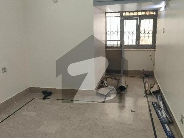 Apartment for rent in Clifton, North Waziristan