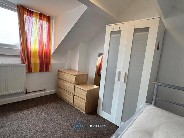 Room for rent in Haddon, East Midlands
