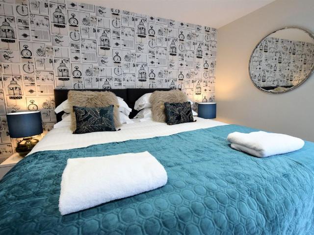 Apartment for rent in Spike Island, Feckenham